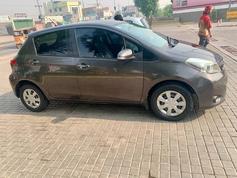 Toyota Vitz 2012 model 2015 registered 2