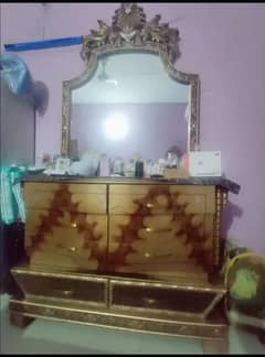 Dressing Table/ Makeup Table