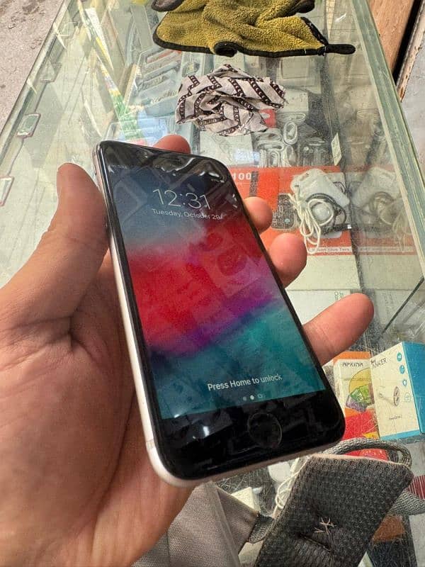 iPhone 6 64GB non pta 5