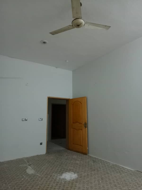 25 marla single story house for rent in johar town k blok judicial colony for office software house and call centre 16