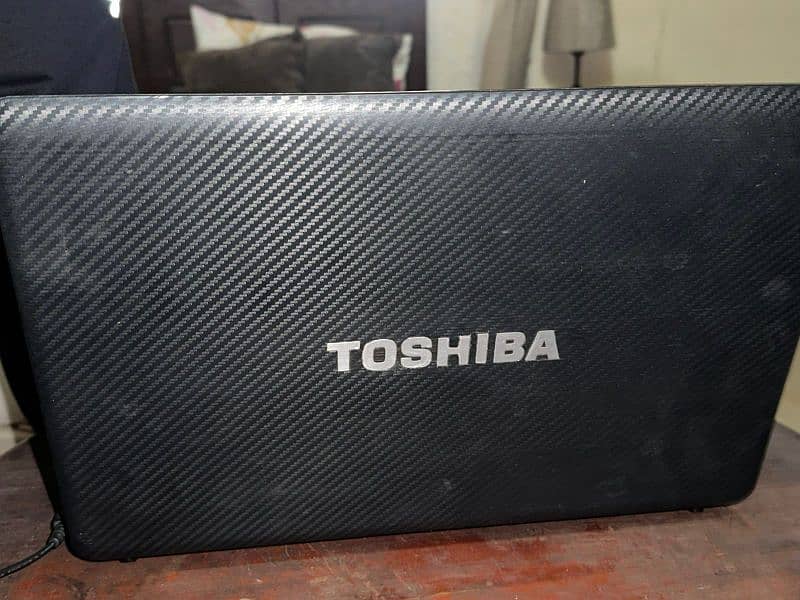 Toshiba Satellite P755 0