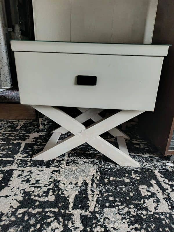 Side table for sale 1