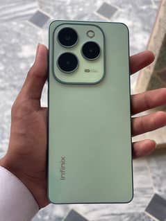 INFINIX HOT 40 8/256GB 10/10 CONDITION