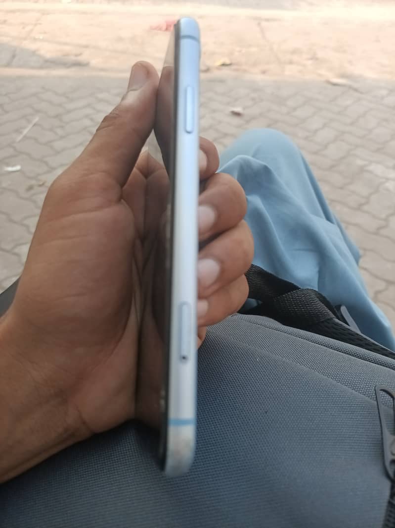 Iphone XR 64GB Non pta LLA 1