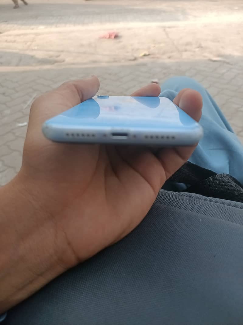 Iphone XR 64GB Non pta LLA 2