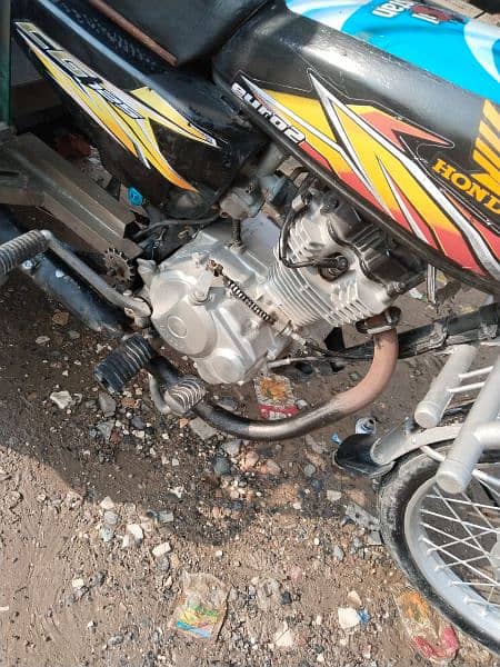 rikshaw good condition with 125cc bike of united 1