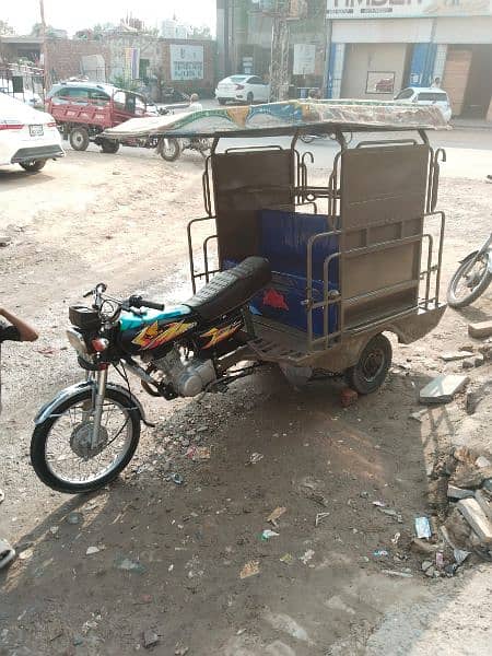 rikshaw good condition with 125cc bike of united 7