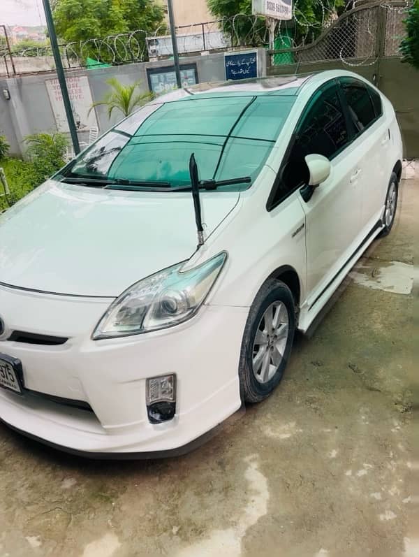 Toyota Prius 2010 1