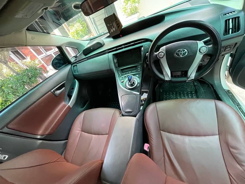 Toyota Prius 2010 7