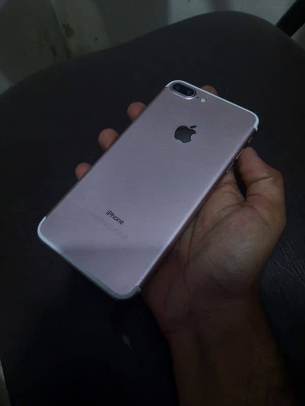 IPhone 7 Plus 128 GB PTA APPROVED 1