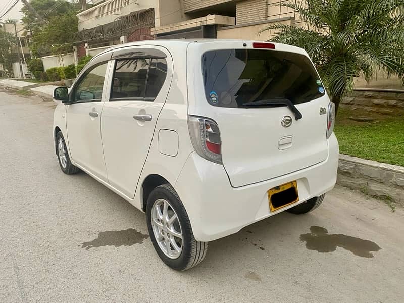 Daihatsu Mira 2015 5