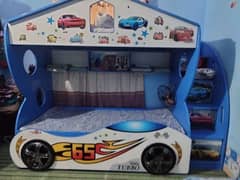 Car racing triple bunk bed