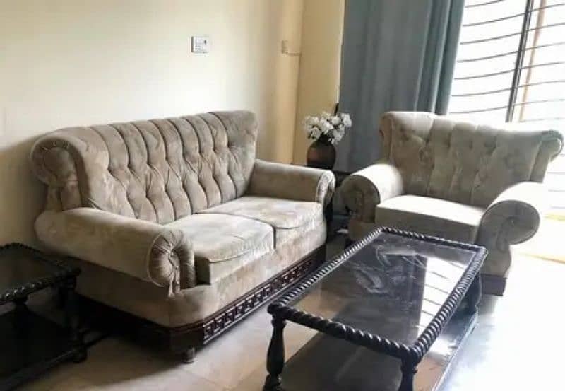 pure wooden full poshish sofa set 3