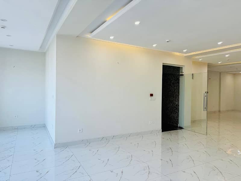 8 Marla Floor Available For Rent In DHA Phase 7 2