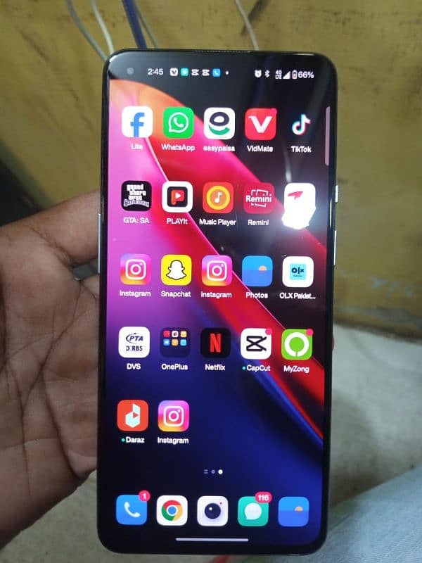 one plus 9 5g . 8/128gb pta approved 3