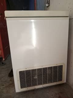 33000 Dawlance deep freezer 0