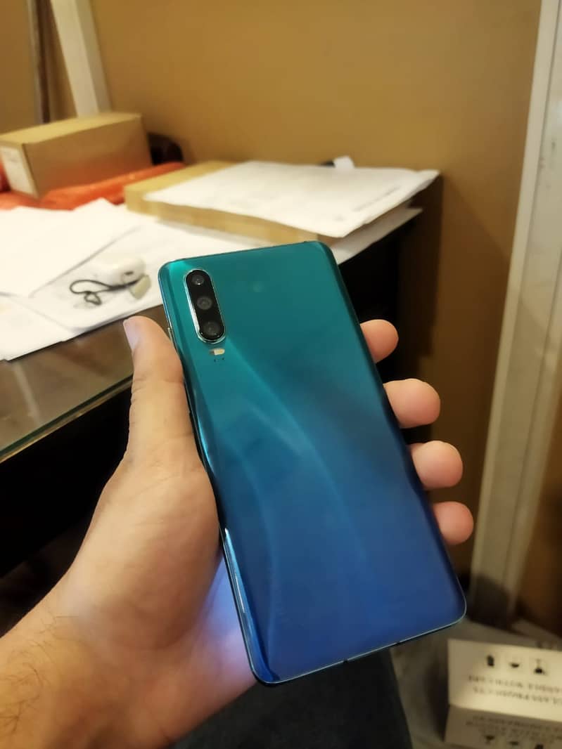 Huawei P30 6/128 GB A1 Condition 2