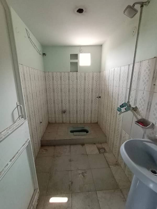 HOUSE FOR RENT MADINA TOWN 12