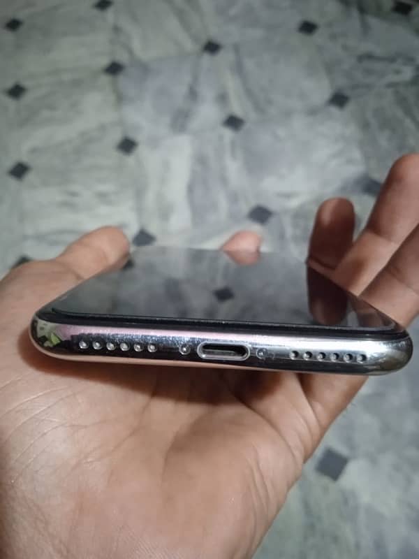 iphone x non pta approved 64gb 10.9 condition 3