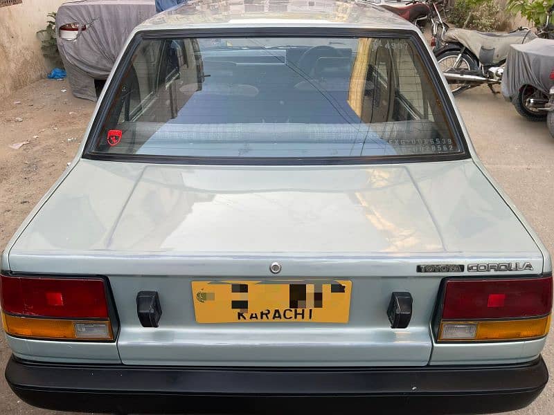 Toyota  1985 13