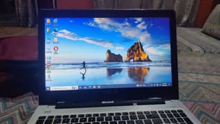 Asus Laptop 4gb 128gb SSD