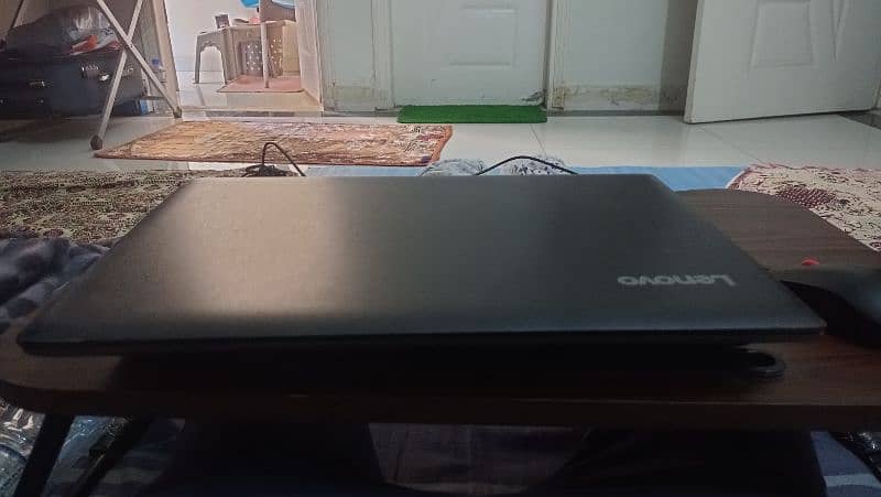 lenovo ideaPad 320 15 ISK 1