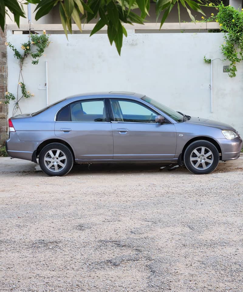 Honda Civic Oriel 2004 8