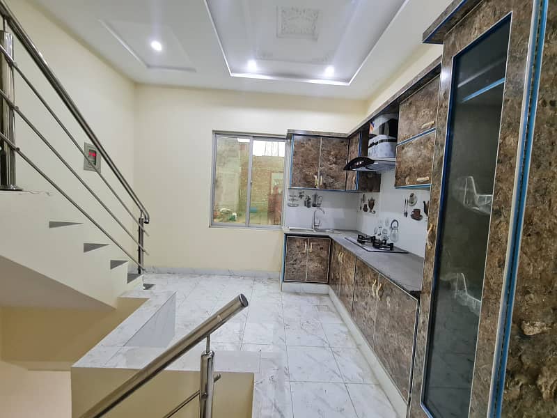 Double Storey Brand New House Nishtar Colony Ideal Location 10