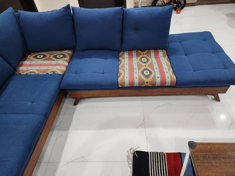 L shaped Designer Sofa set/4+3 Sofa set inGreat Condition 2