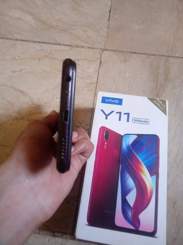 vivo y11 with box pta approved all ok urgent sale 3