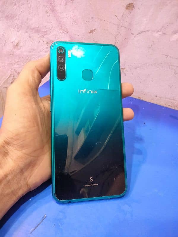 Infinix S5 lite 4/64gb 1