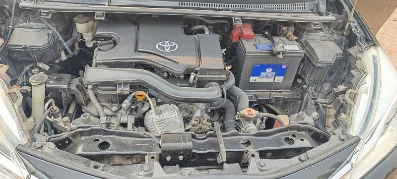 Toyota Vitz 2019 4