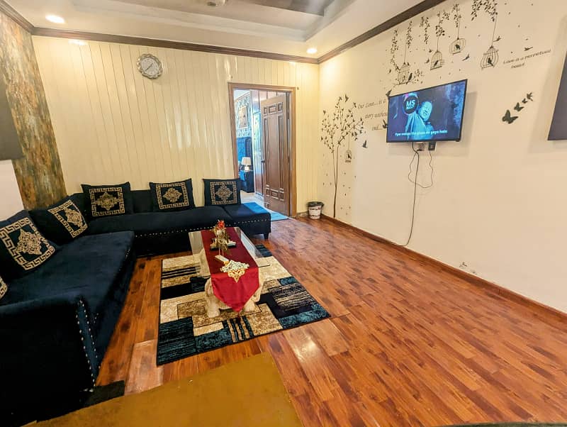 Luxury Furnished 1 Bedroom flat For Perday or Perweek in Islamabad 7