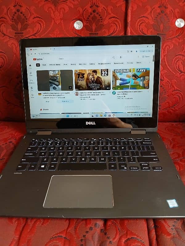 DELL LATITUDE 3379 1