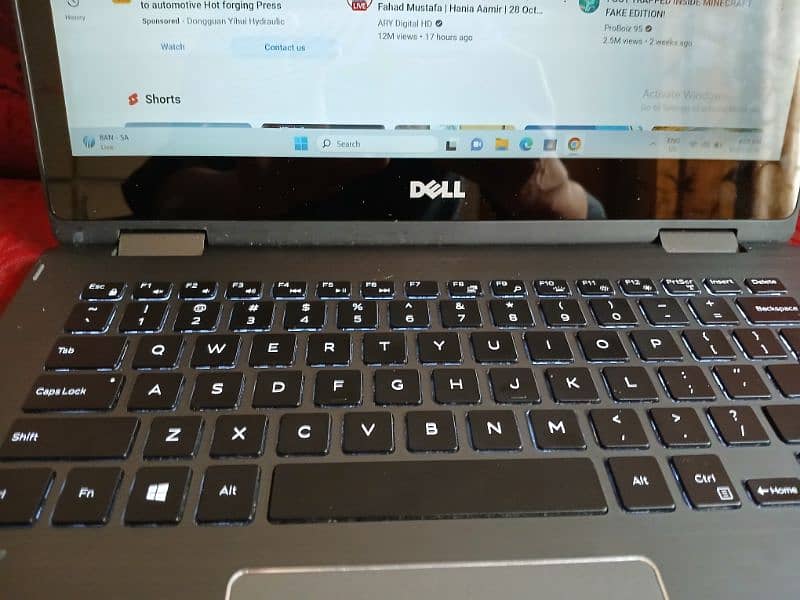 DELL LATITUDE 3379 2