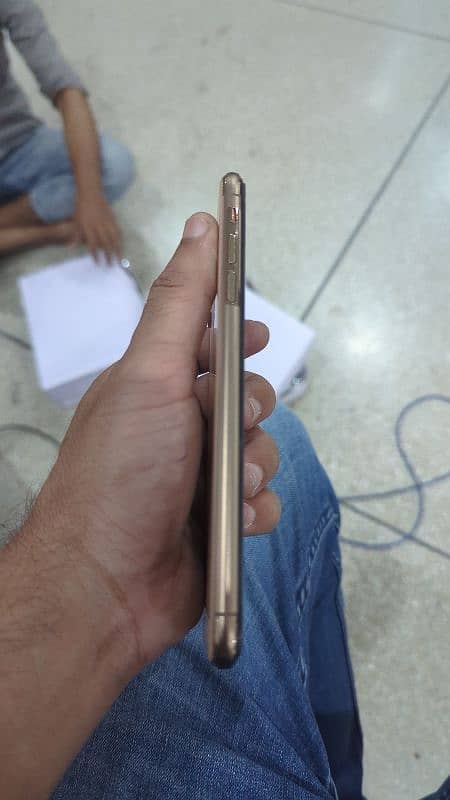 I PHON XS MAX NON PTA 4