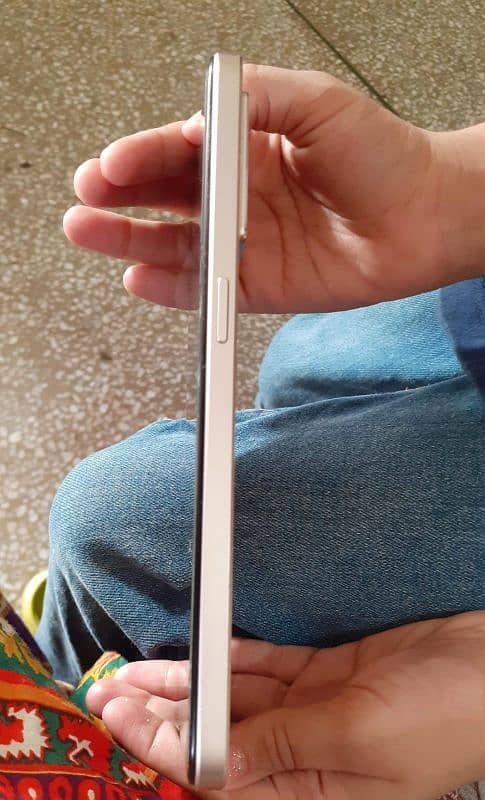 Oppo F21 pro in best condition 5