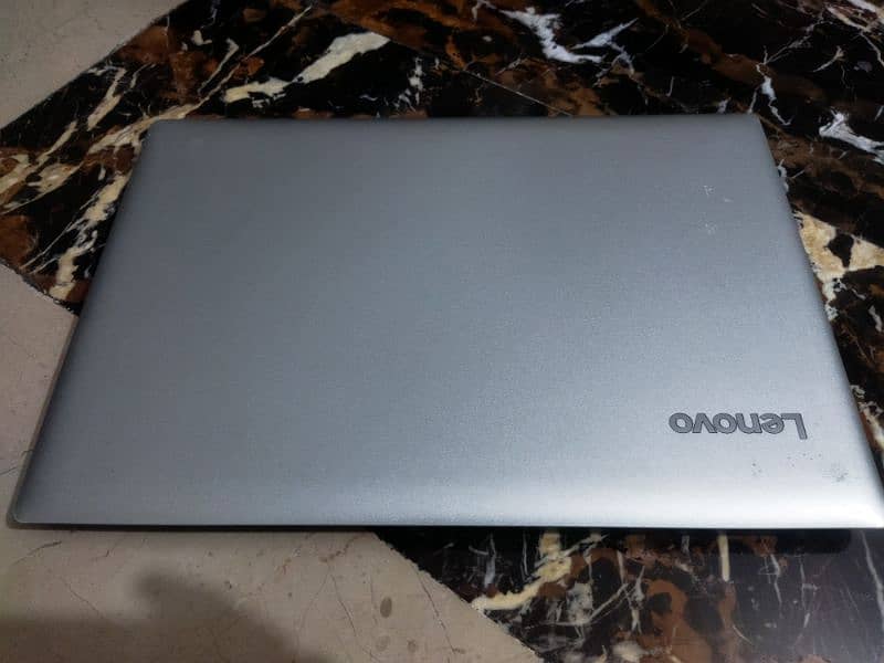 laptop Lenovo IdeaPad A12 Radeon 7th Gen 4