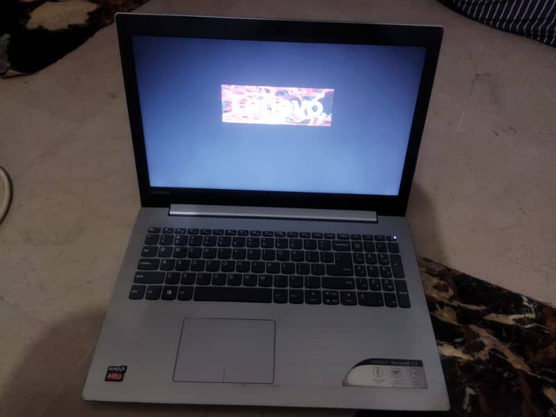 laptop Lenovo IdeaPad A12 Radeon 7th Gen 9