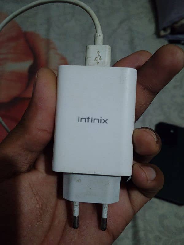 Infinix note 12 8/128 with original box charge,03271060622 11