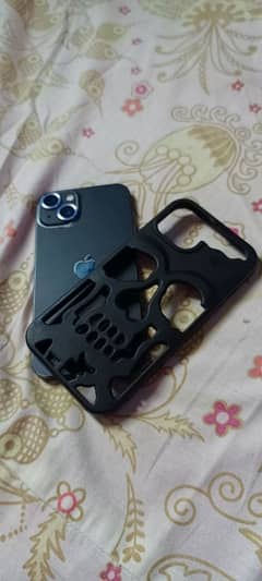 iphone 13 jb 10/10 condition 0