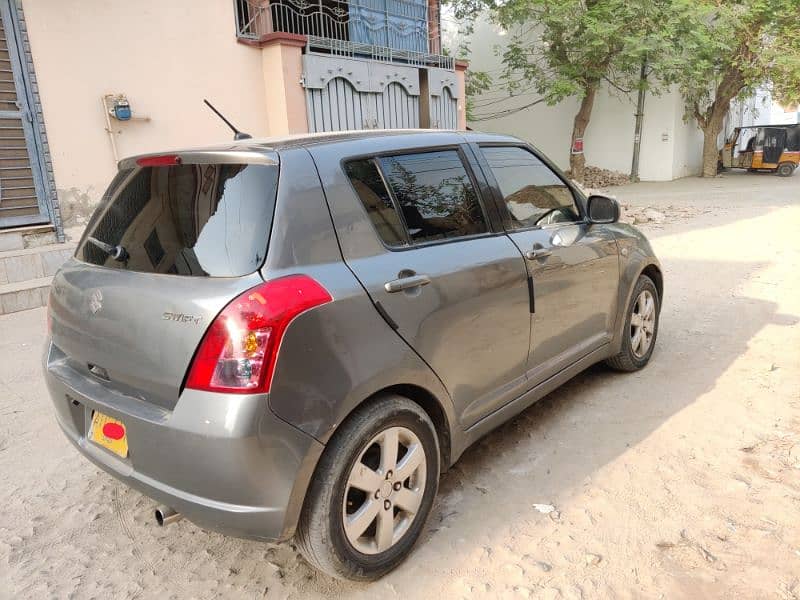 Suzuki Swift 2010 3