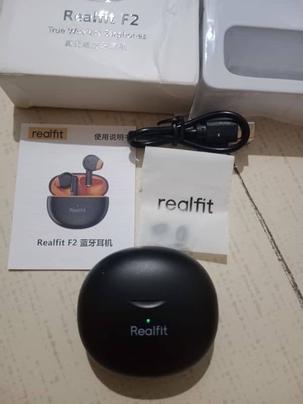 DHL Realfit F2 Earbud Available in Original Quality 8