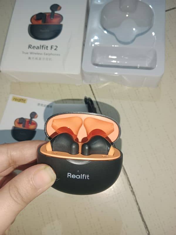 DHL Realfit F2 Earbud Available in Original Quality 11