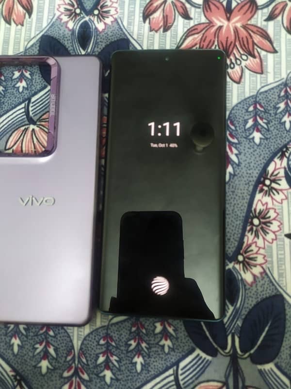 vivo v30 5G 0