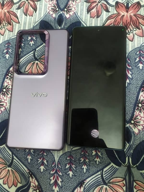 vivo v30 5G 7