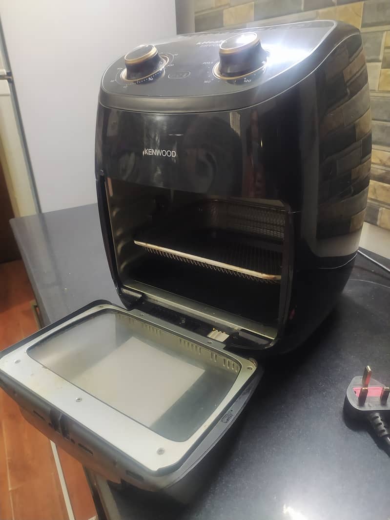 Kenwood Air fryer oven 1