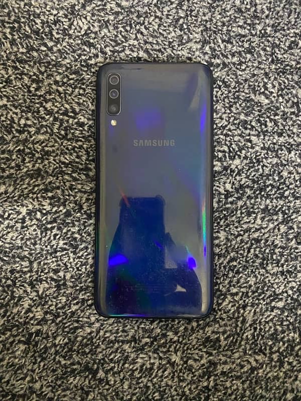 samsung galaxy A70 128gb 2