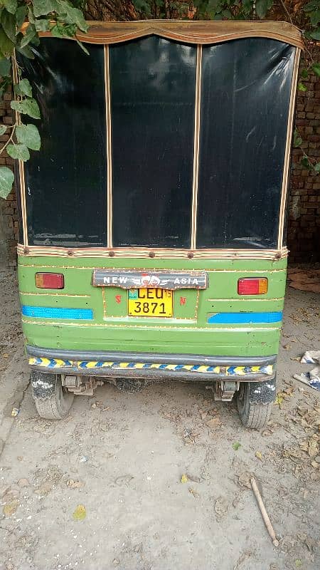 new Asia auto Riksha very good condition farsh bilkul saaf Hy koe kaam 1