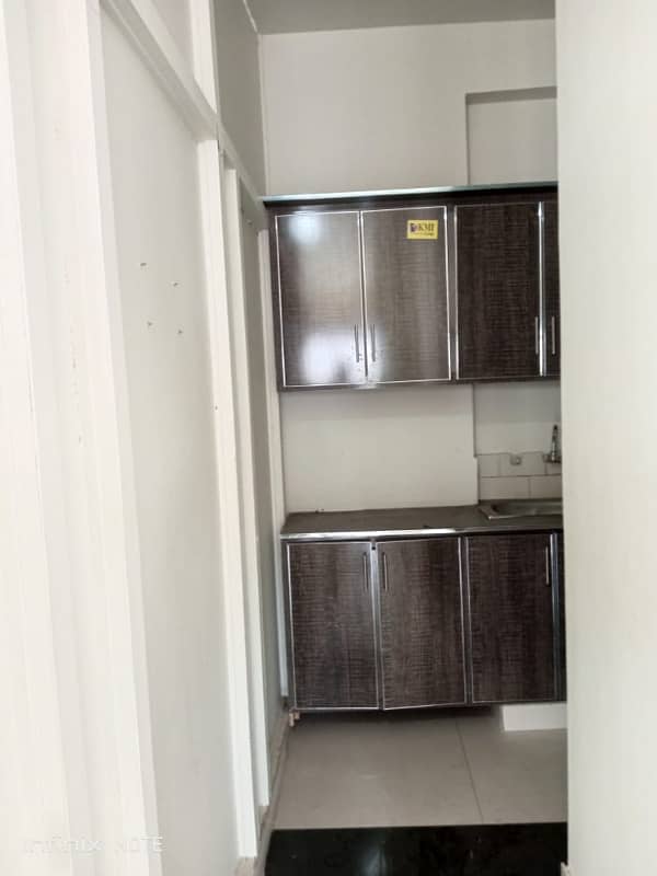 4 Marla Floor Available For Rent In DHA Phase 1 2